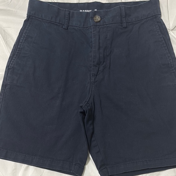 Old Navy Men’s Shorts - Picture 1 of 2